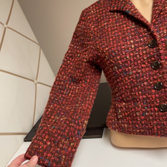 Tweed button up short jacket - Picture 4 of 10